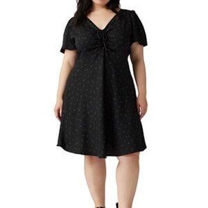Levi's Black Short Sleeve Ruched Tie-Front Dress with Ditsy Print